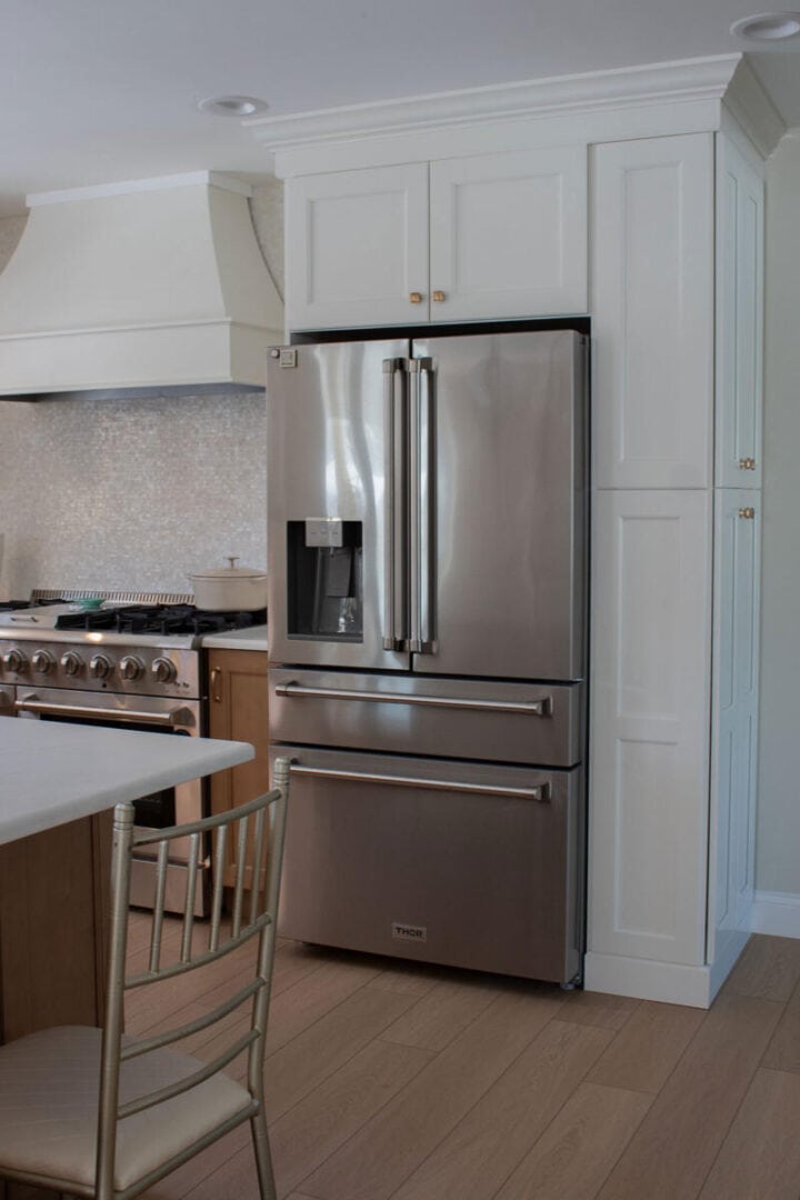 brown-and-white-kitchen-cabinets-with-stainless-steel-appliances-720x1080-1 brown-and-white-kitchen-cabinets-with-stainless-steel-appliances
