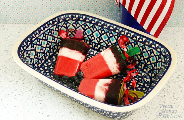 Red, White & Blueberry Fruit Pops