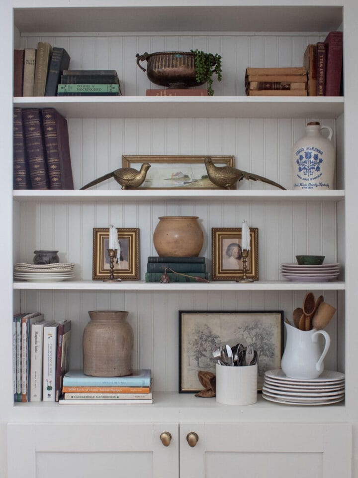 how-to-decorate-open-shelves-and-bookcases