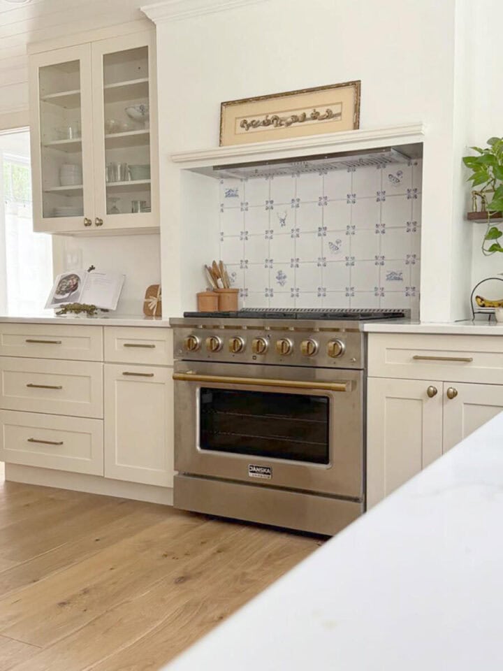 kitchen-range-tile-backsplash2-1-720x960-1 kitchen-range-tile-backsplash2