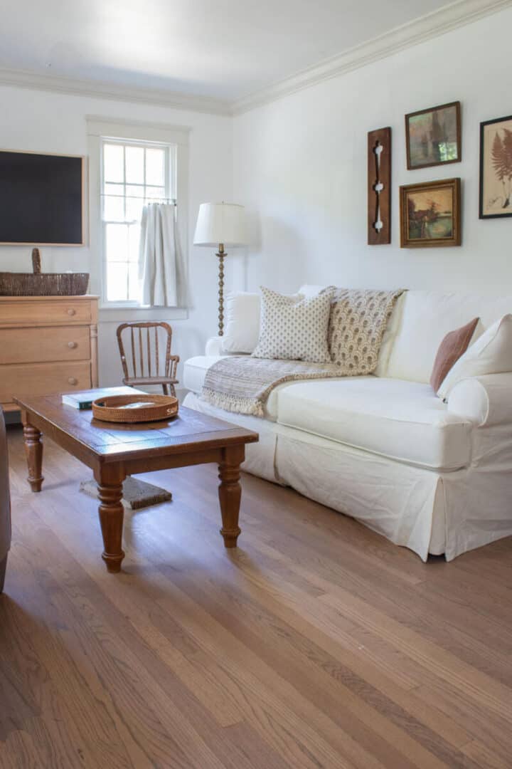 refinished-hardwood-flooring-the-honeycomb-home-blog-720x1080-1 refinished-hardwood-flooring-The-Honeycomb-Home-Blog