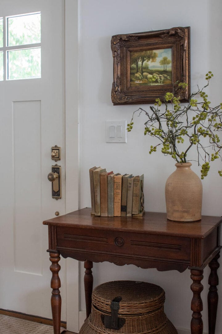 small-entry-way-ideas-720x1080-1 small-entry-way-ideas