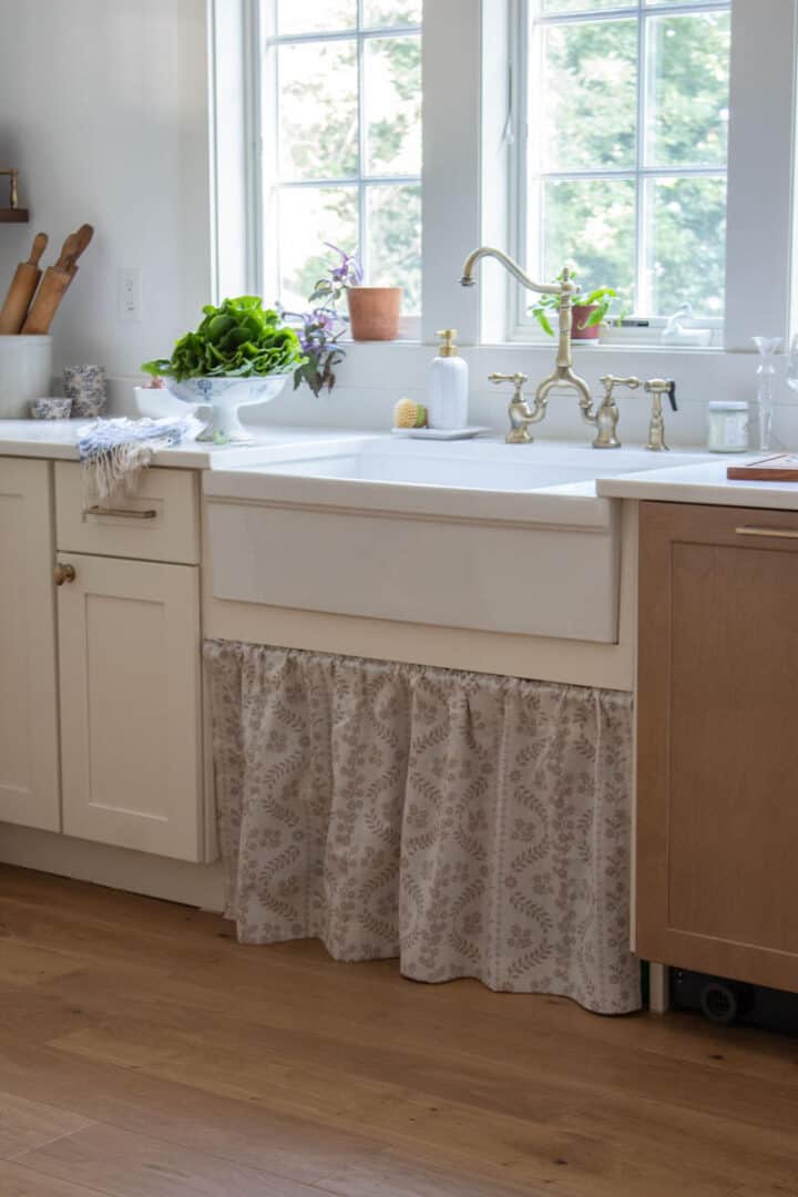 vintage-style-modern-drainboard-sink-720x1080-1 vintage-style-modern-drainboard-sink